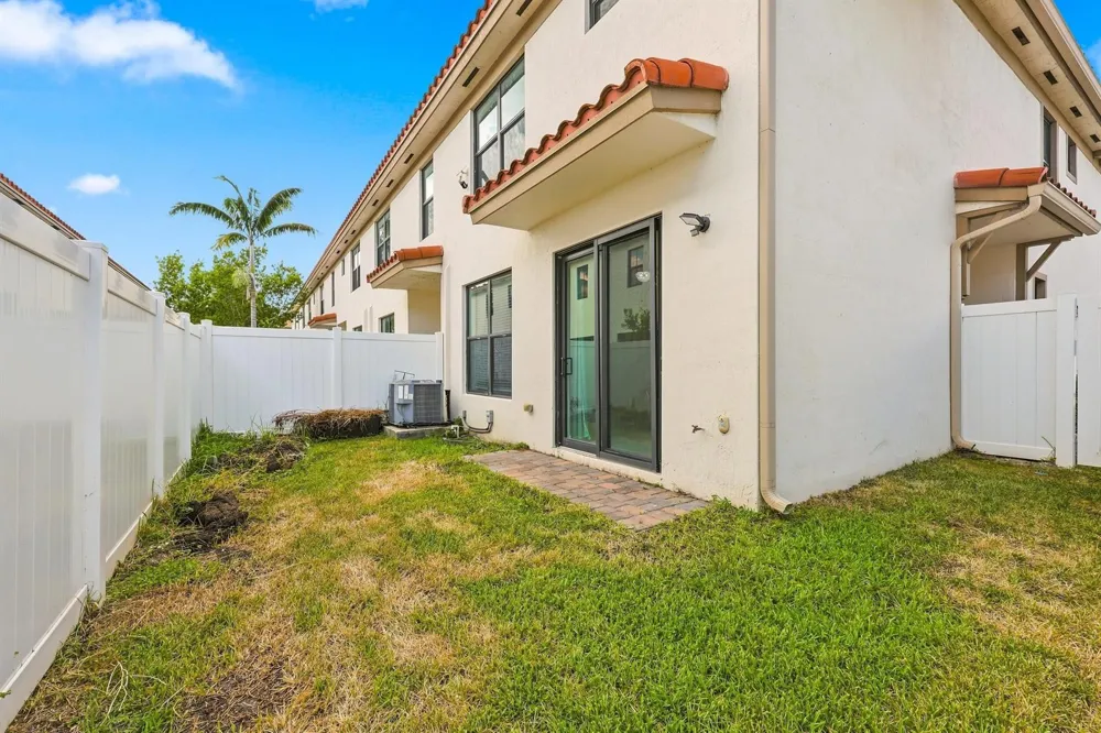 2011 Tamarind Drive Riviera Beach, FL 33410