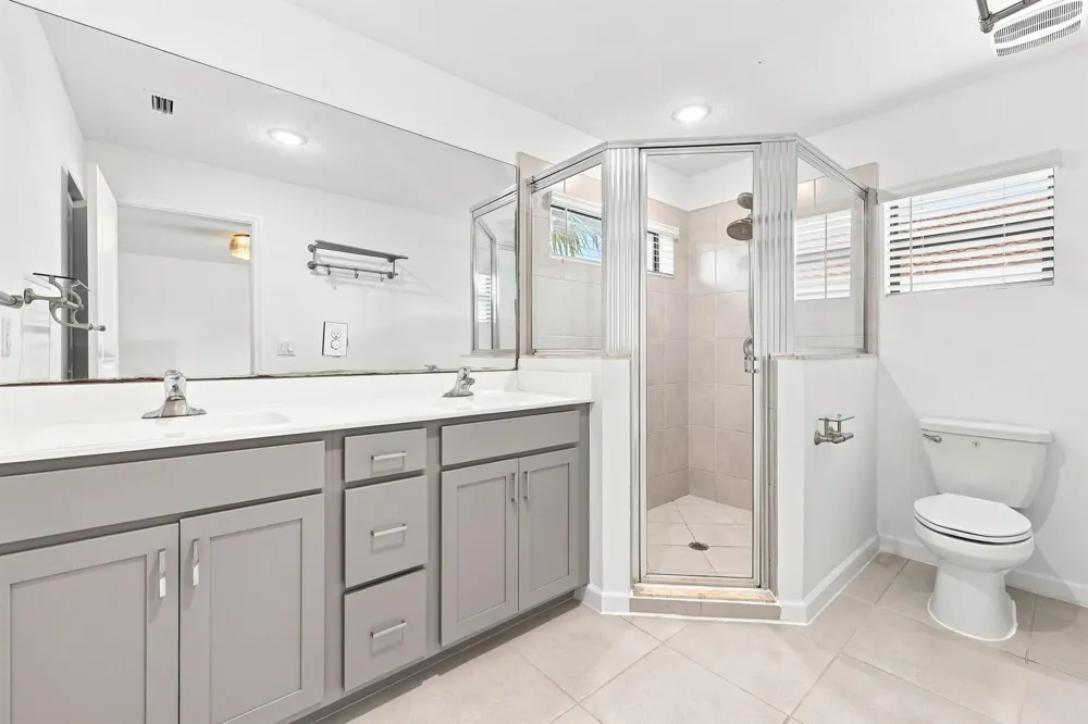 2011 Tamarind Drive Riviera Beach, FL 33410