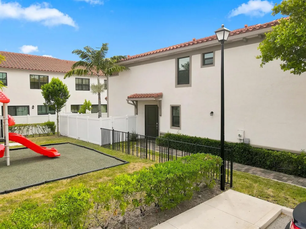 2011 Tamarind Drive Riviera Beach, FL 33410