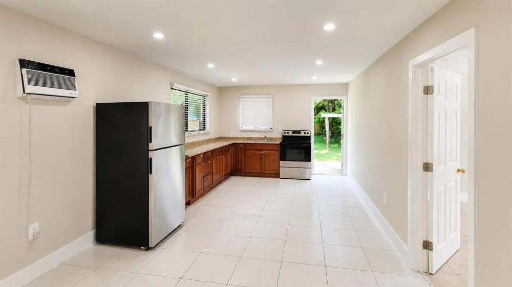 6220 SW 27th Street #3 Miramar, FL 33023