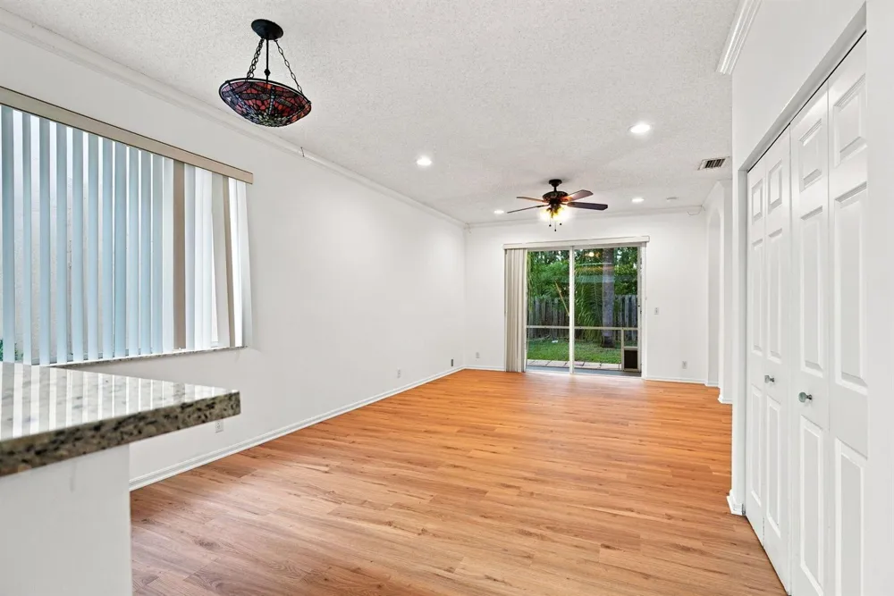 3717 Pebblebrook Manor Coconut Creek, FL 33073