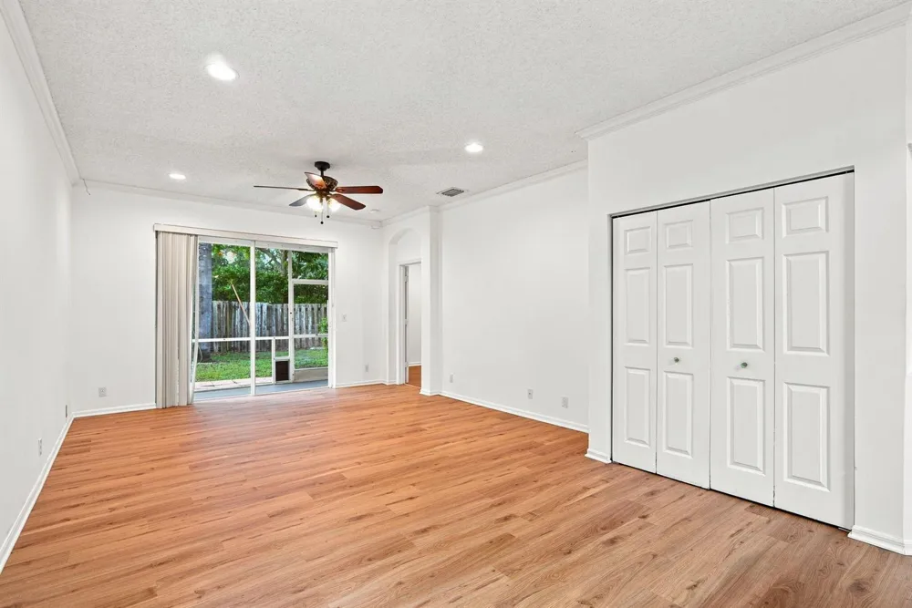 3717 Pebblebrook Manor Coconut Creek, FL 33073