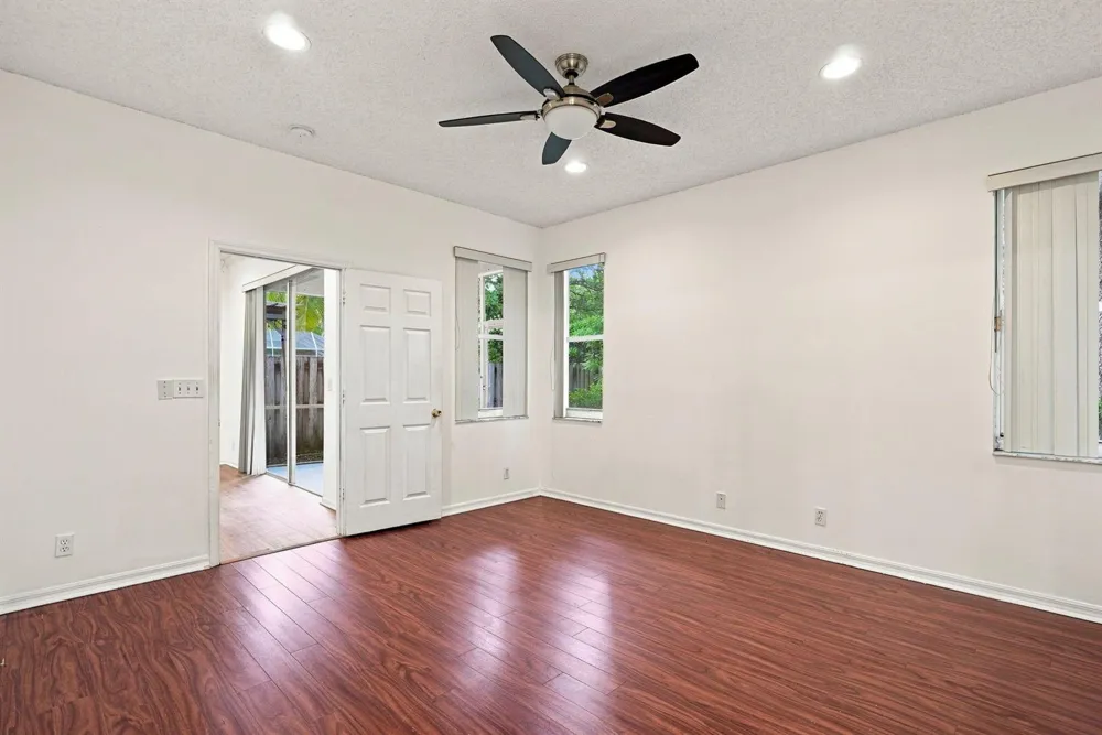 3717 Pebblebrook Manor Coconut Creek, FL 33073
