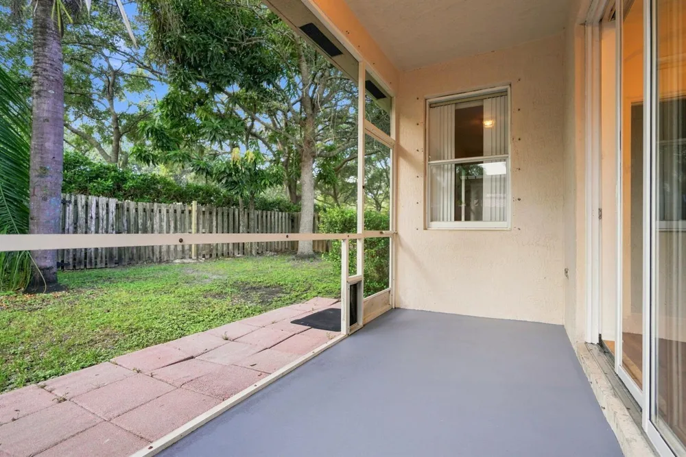 3717 Pebblebrook Manor Coconut Creek, FL 33073