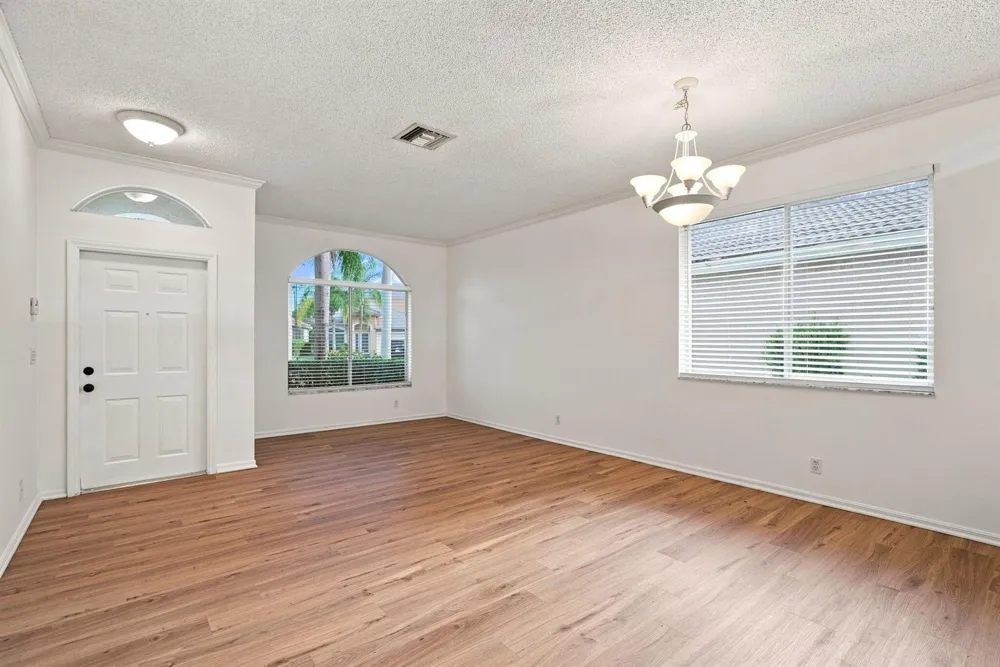 3717 Pebblebrook Manor Coconut Creek, FL 33073