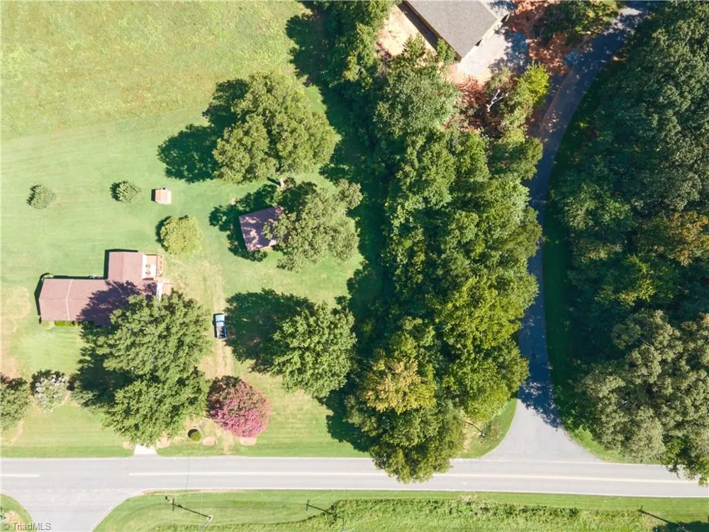 1566 Mocksville Highway Cleveland, NC 27013