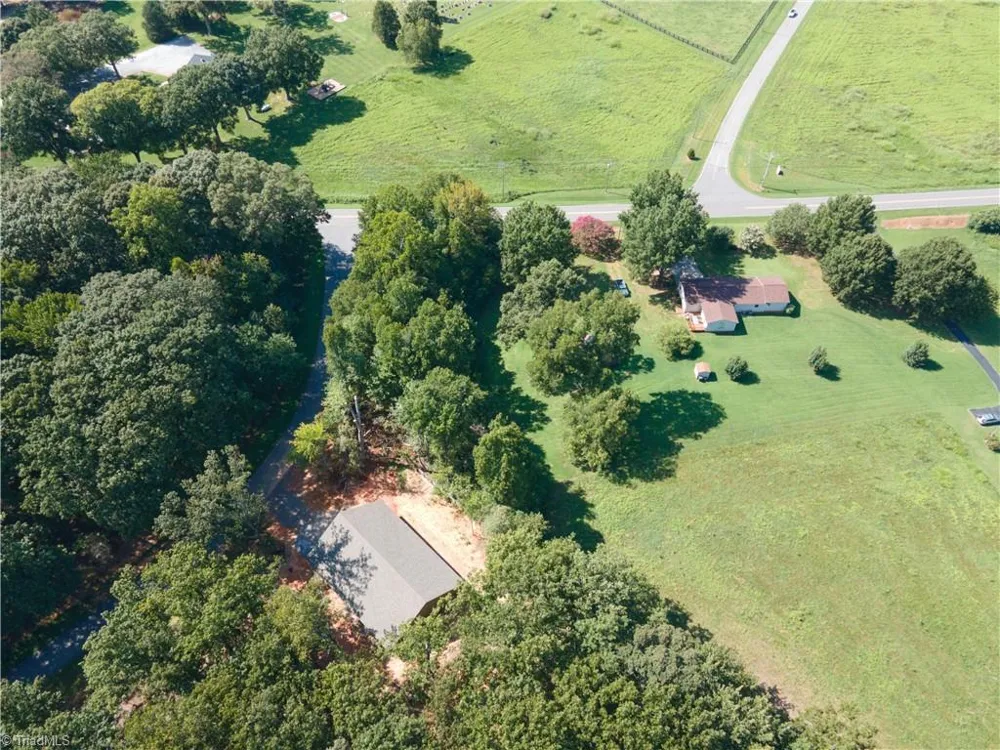 1566 Mocksville Highway Cleveland, NC 27013