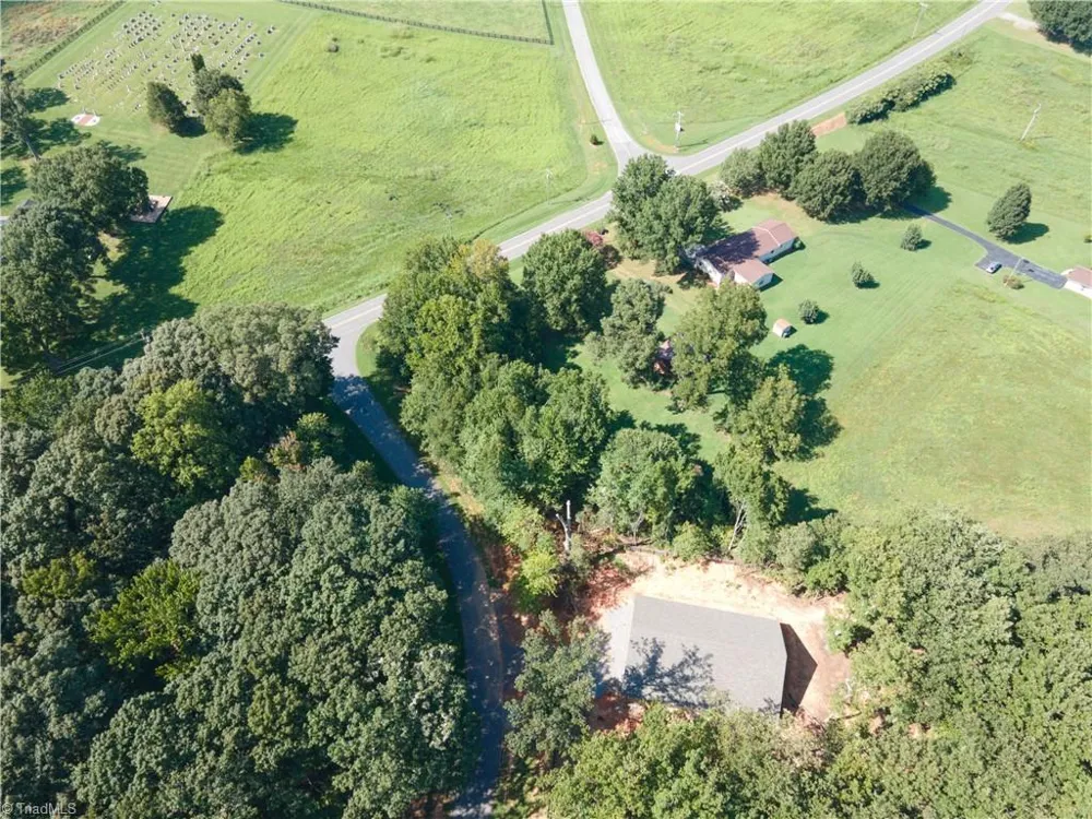 1566 Mocksville Highway Cleveland, NC 27013