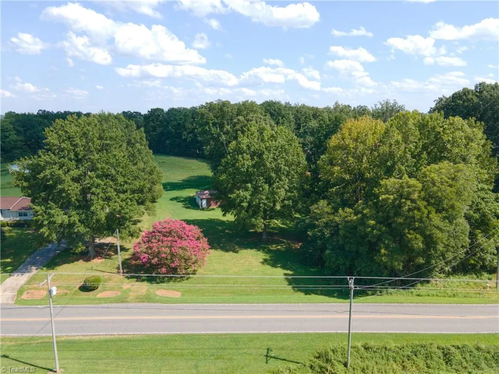 1566 Mocksville Highway Cleveland, NC 27013