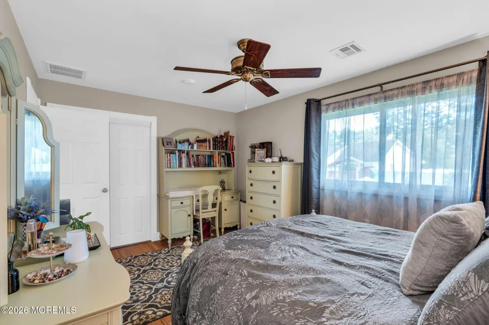 561 Oakhollow Lane Lanoka Harbor, NJ 08734