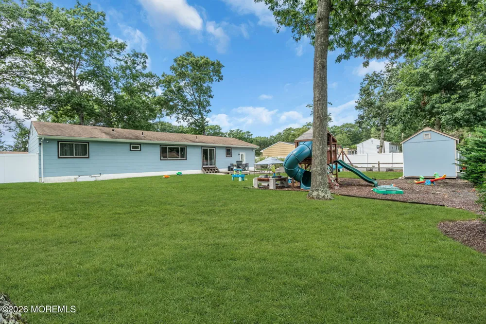 561 Oakhollow Lane Lanoka Harbor, NJ 08734