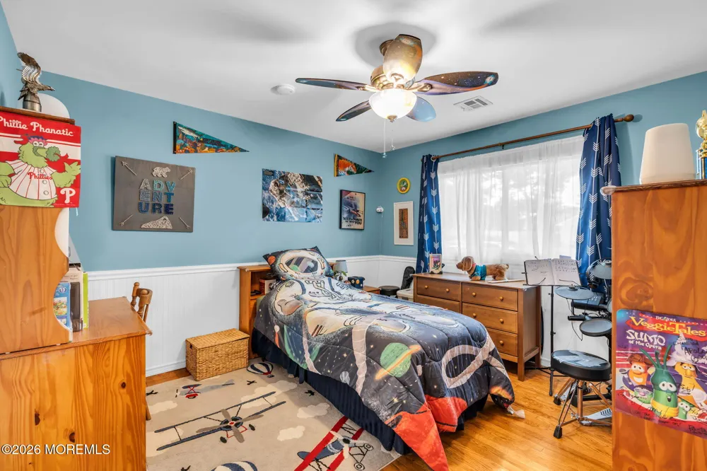 561 Oakhollow Lane Lanoka Harbor, NJ 08734