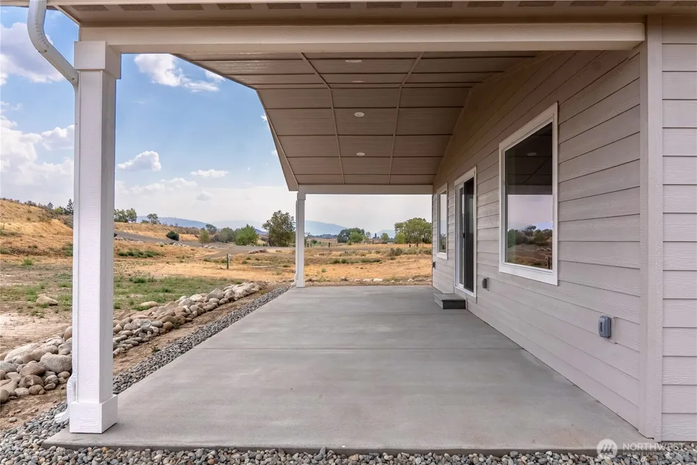 21 Bide-a-wee Rd. Omak, WA 98841