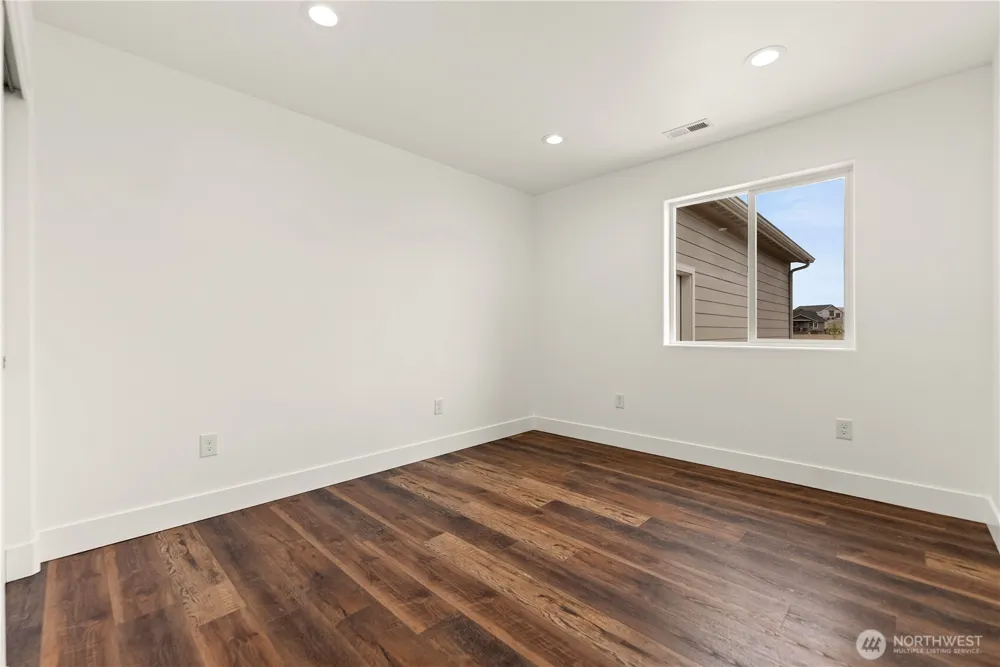 21 Bide-a-wee Rd. Omak, WA 98841