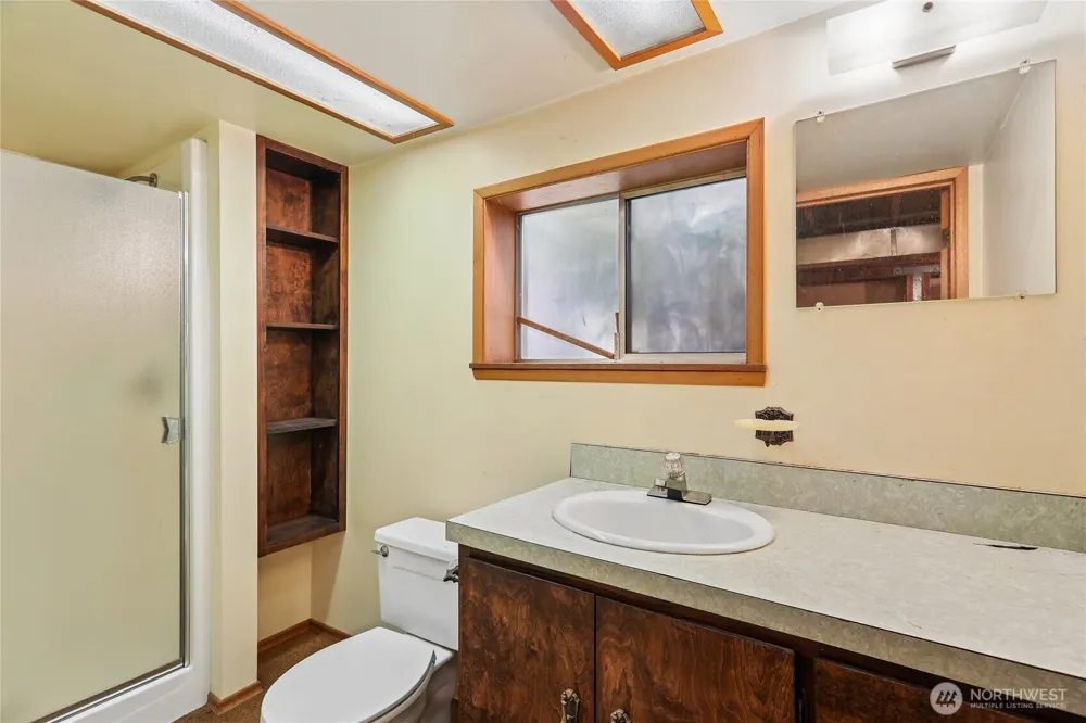 13004 Ambaum Boulevard SW Burien, WA 98146
