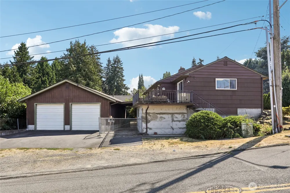 13004 Ambaum Boulevard SW Burien, WA 98146