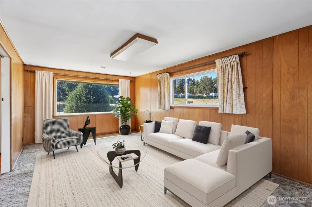 13004 Ambaum Boulevard SW Burien, WA 98146