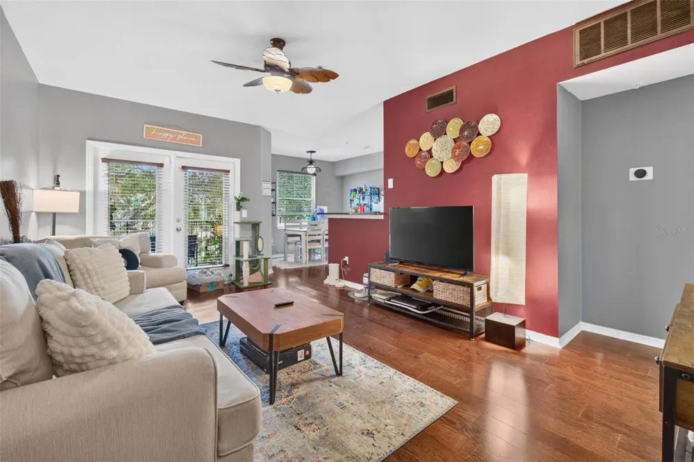 2010 E PALM AVENUE #14318 Tampa, FL 33605
