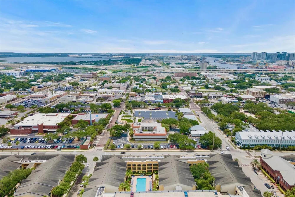 2010 E PALM AVENUE #14318 Tampa, FL 33605