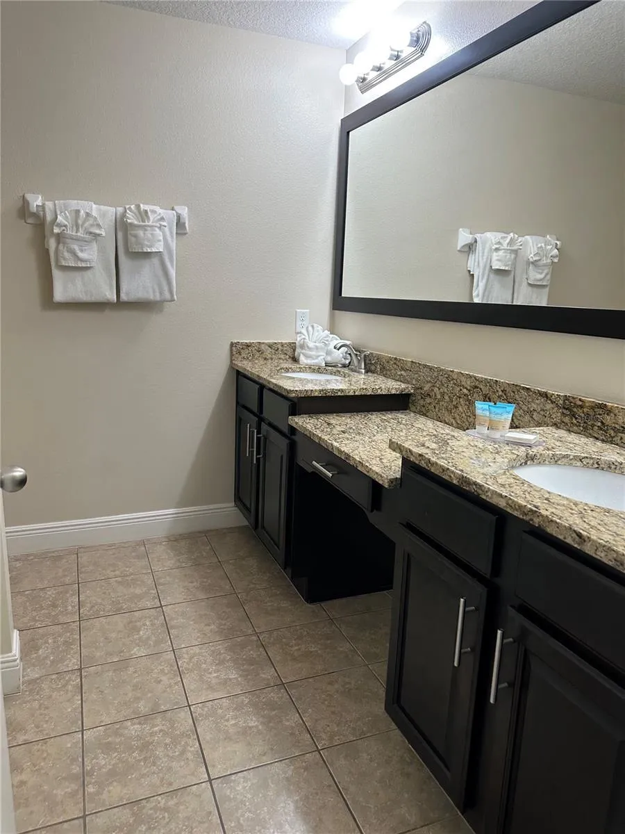8157 ROSEVILLE BLVD Davenport, FL 33896