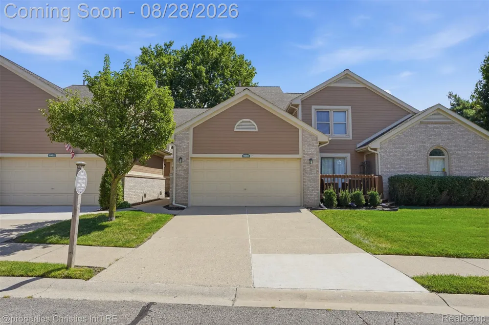 9360 Eastwind Drive #13 Livonia City, MI 48150
