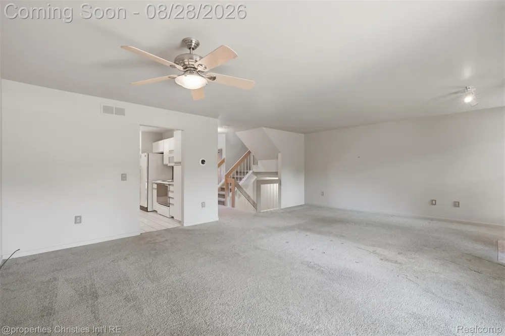 9360 Eastwind Drive #13 Livonia City, MI 48150