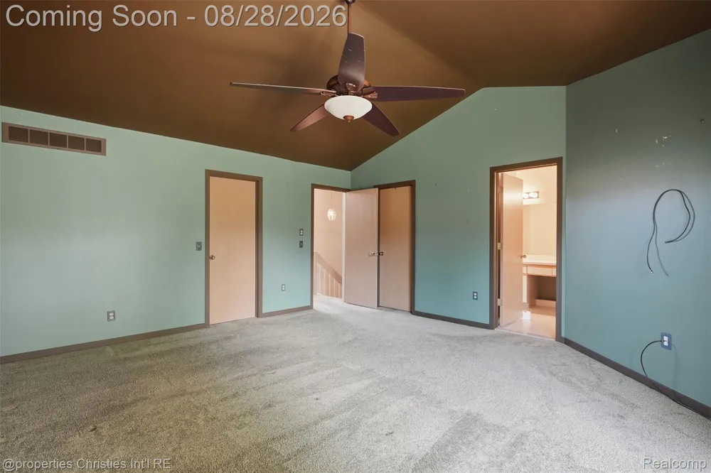 9360 Eastwind Drive #13 Livonia City, MI 48150