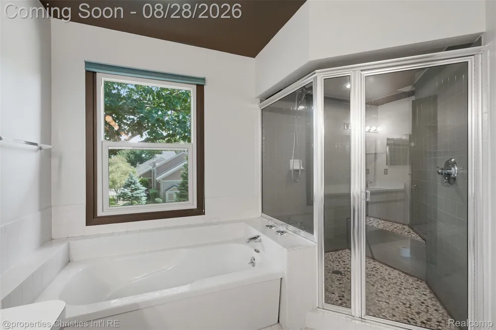 9360 Eastwind Drive #13 Livonia City, MI 48150