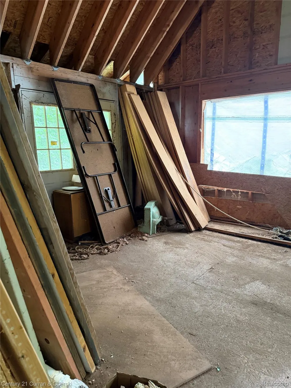 1873 Pierce Road Wells Township, MI 48723
