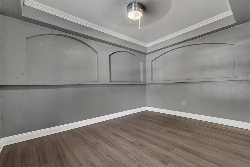 1915 Canterbury Street Austin, TX 78702