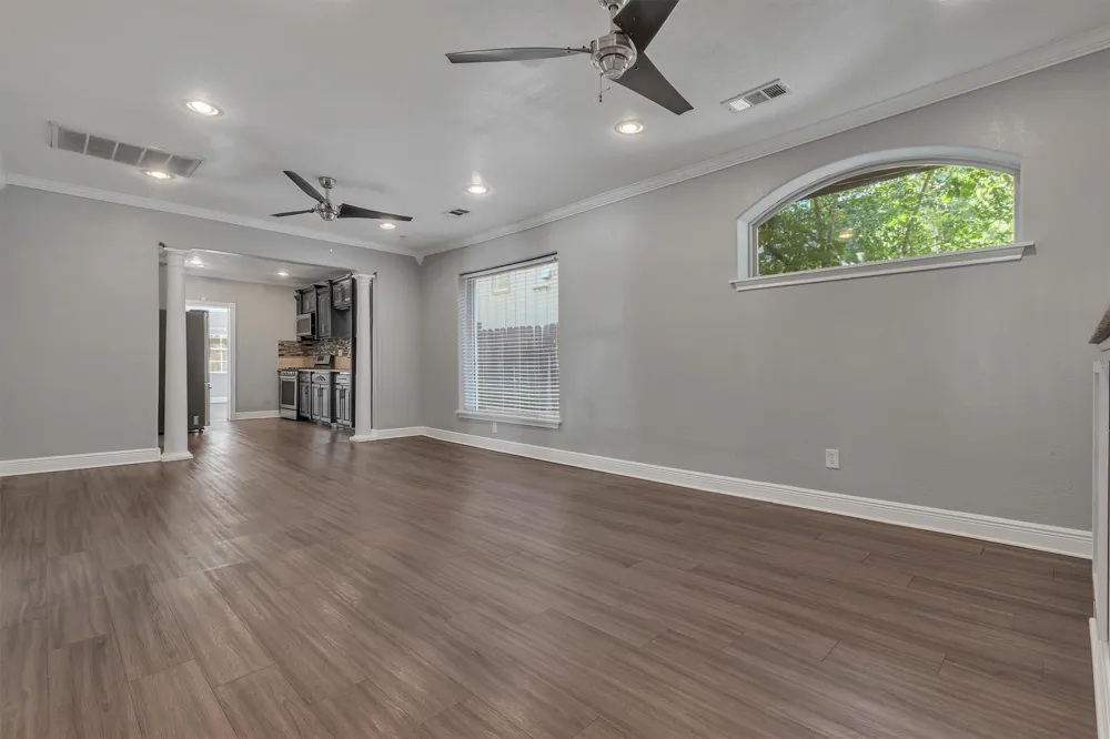1915 Canterbury Street Austin, TX 78702