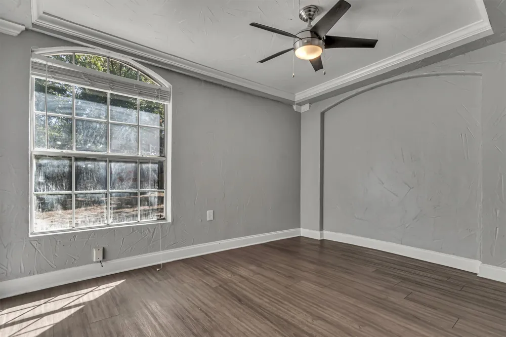 1915 Canterbury Street Austin, TX 78702