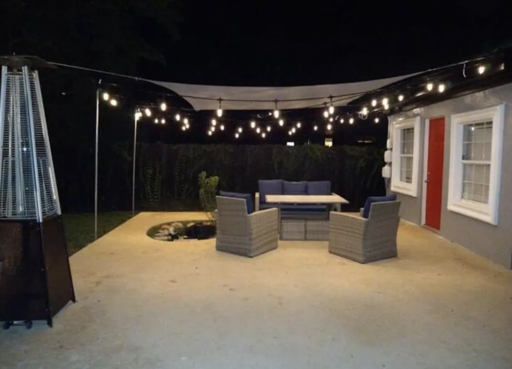 1915 Canterbury Street Austin, TX 78702
