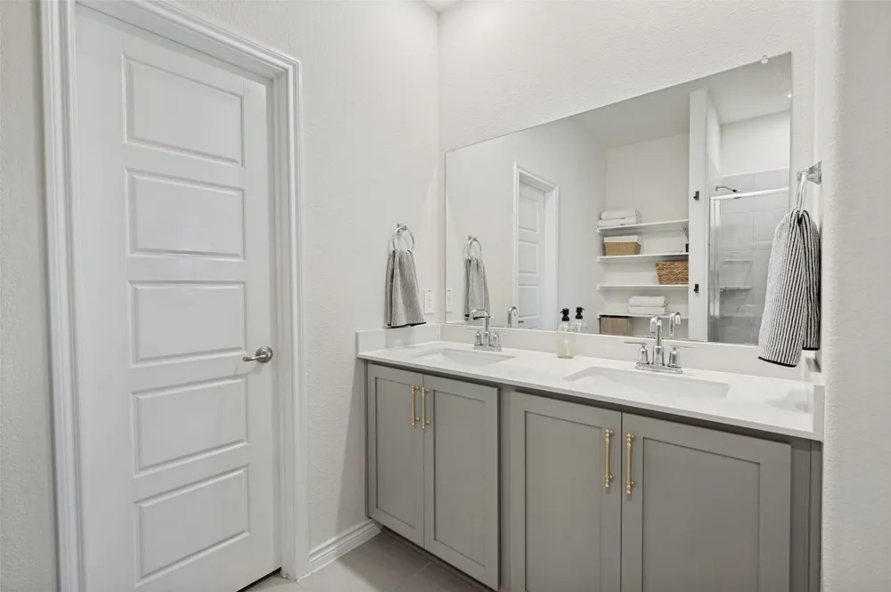 9828 Quail Pointe Road Aubrey, TX 76227