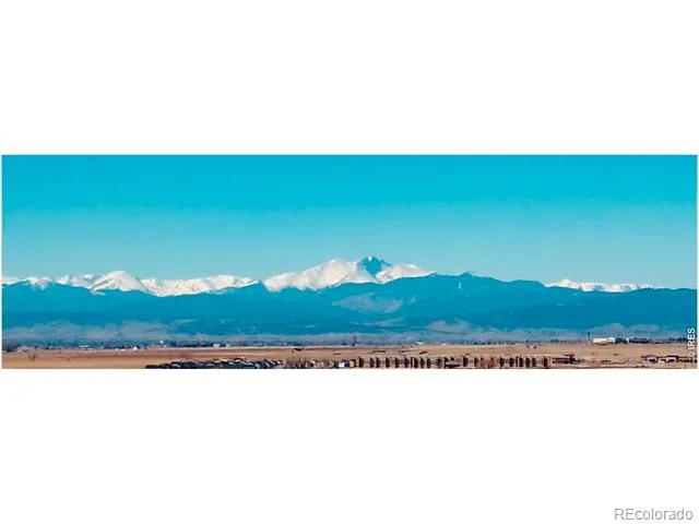127 Robin Road Johnstown, CO 80534