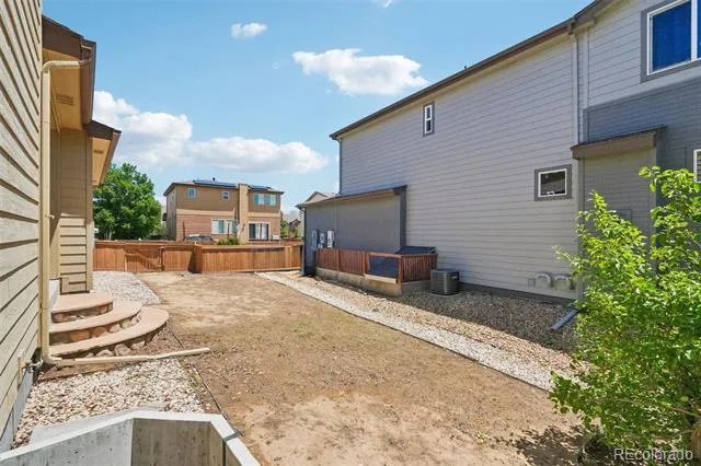 10202 Southlawn Circle Commerce City, CO 80022