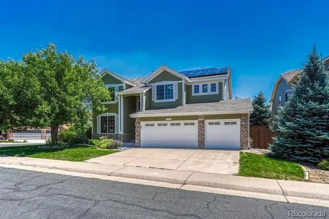 10202 Nickolas Avenue Littleton, CO 80130