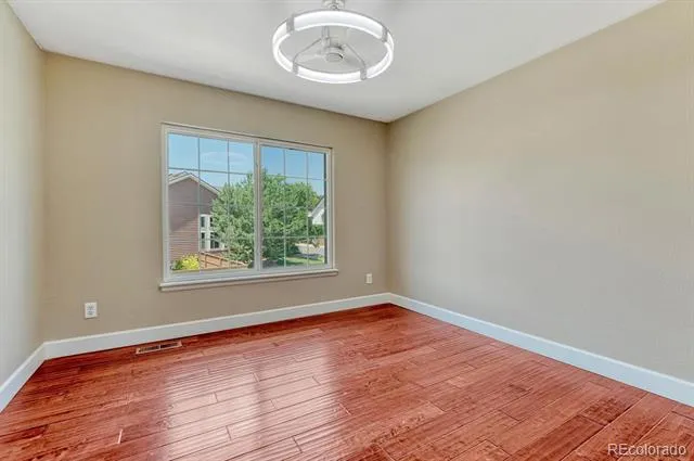 10202 Nickolas Avenue Littleton, CO 80130