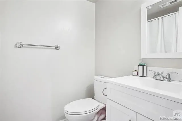 19003 E Oxford Drive Aurora, CO 80013