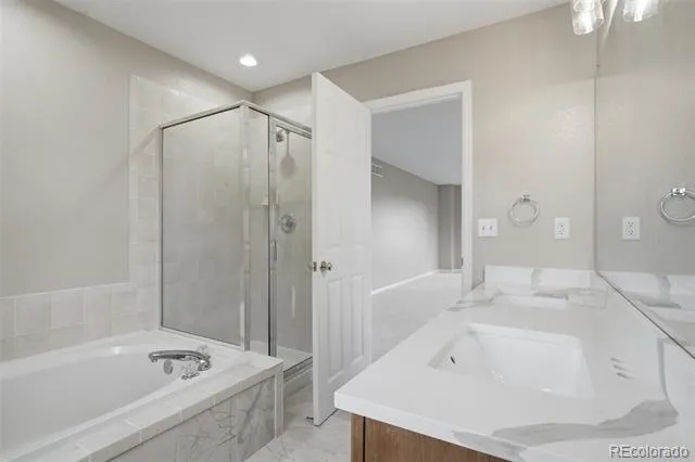 19102 E Crestridge Circle Aurora, CO 80015