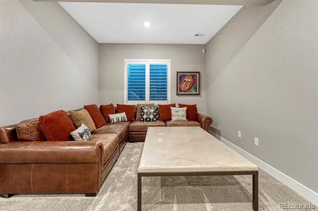 2083 Rim Ridge Drive Castle Rock, CO 80108