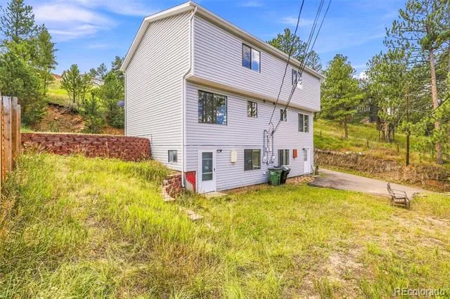 26222 S End Road Kittredge, CO 80457