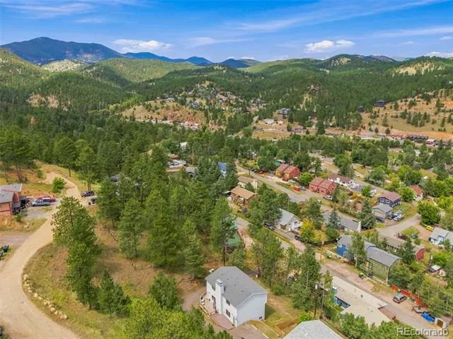 26222 S End Road Kittredge, CO 80457