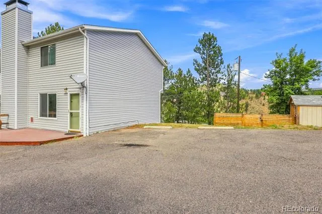26222 S End Road Kittredge, CO 80457