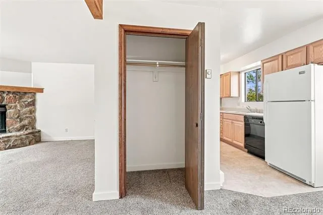 26222 S End Road Kittredge, CO 80457