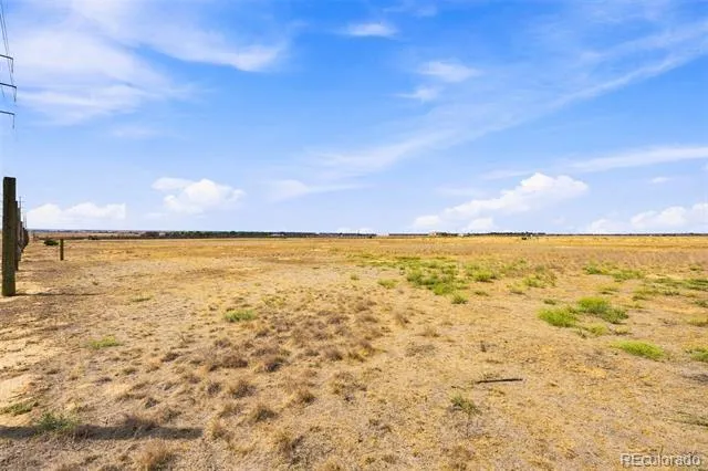 1822 Annie Lane Keenesburg, CO 80643