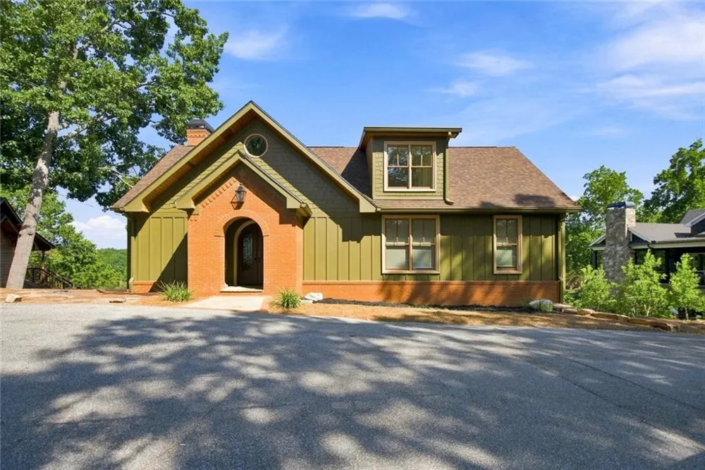 7556 Island Mill Road SE Acworth, GA 30102