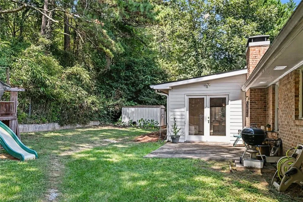 2730 Millwood Court Decatur, GA 30033