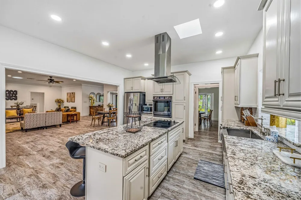 1966 Ogrady Drive Conroe, TX 77304