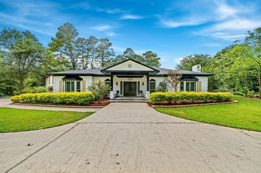 1966 Ogrady Drive Conroe, TX 77304